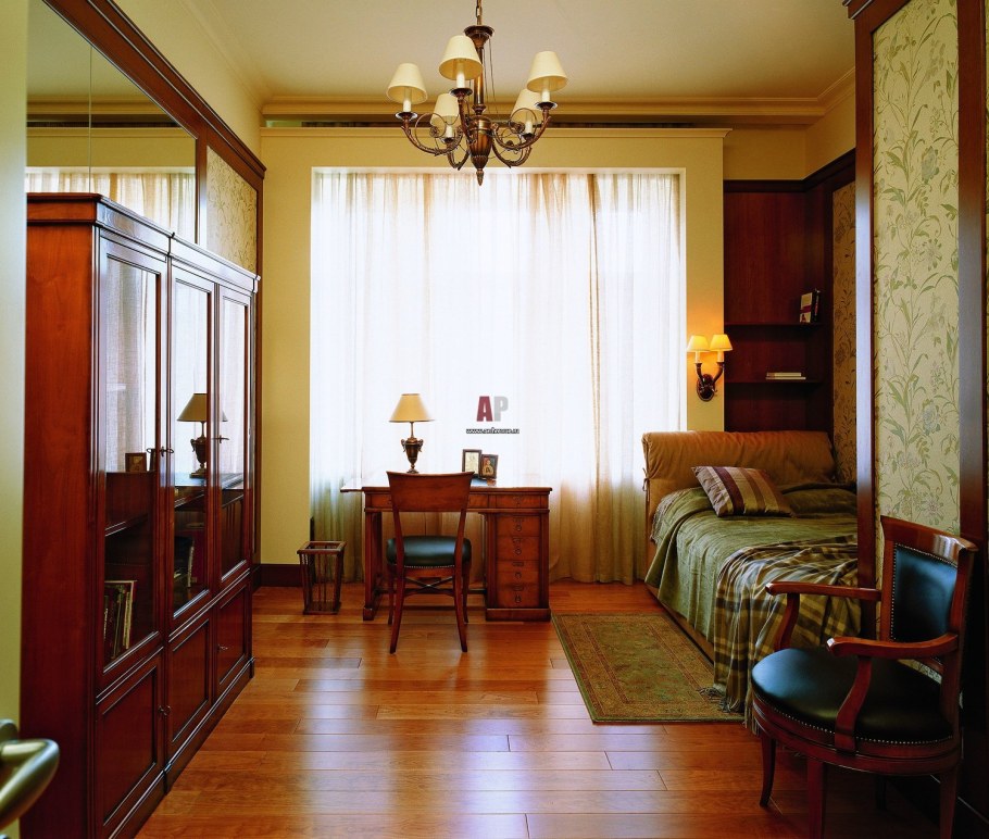 Комната в сталинском стиле