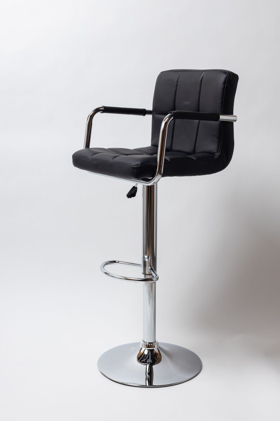 Барный стул BN 1181, чёрный