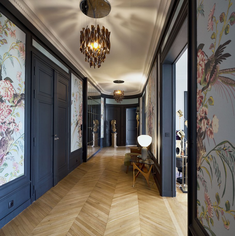 Прихожая в стиле Парижские апартаменты