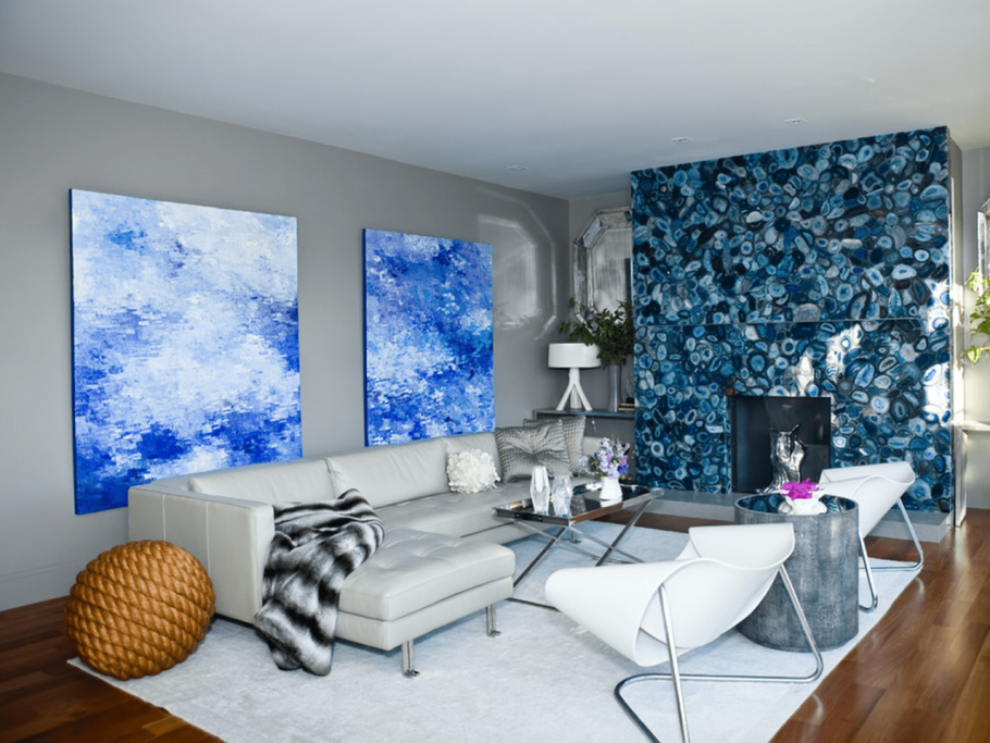 Голубые стены в интерьере