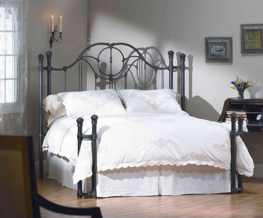 Кровать Кинг сайз икеа кованая