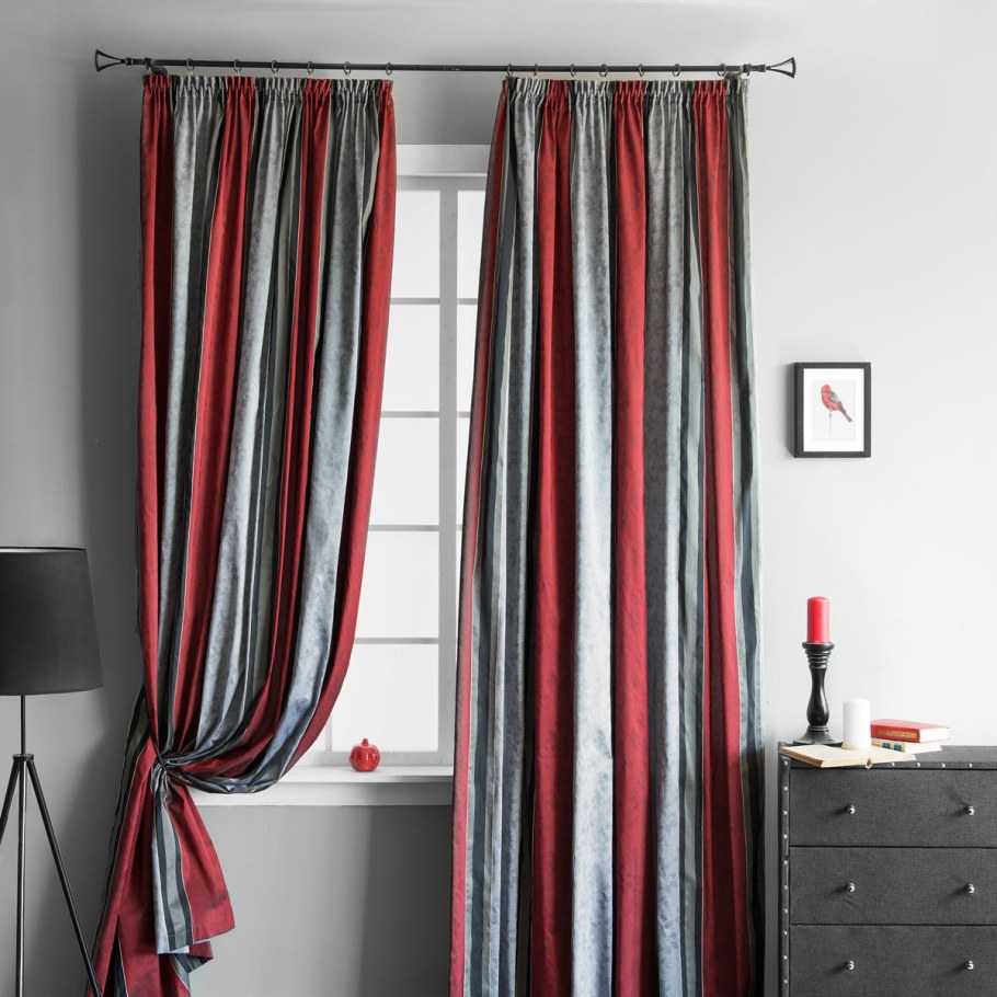 Шторы в полоску