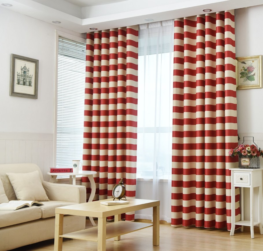 Шторы в клетку