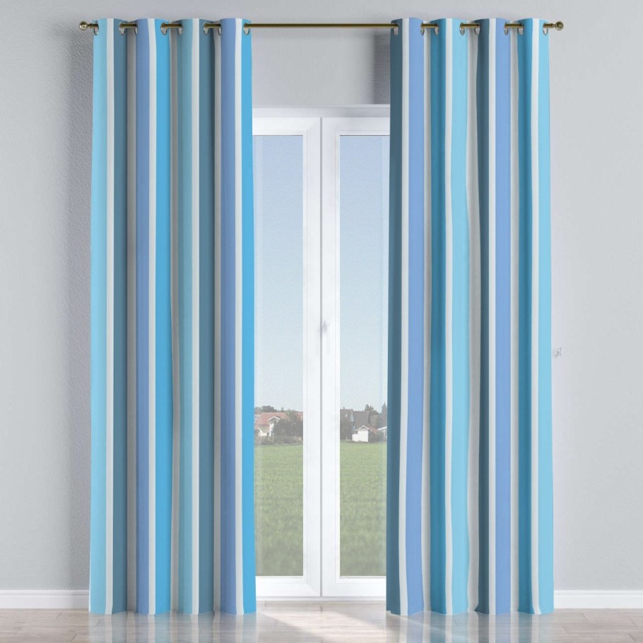 Голубые шторы