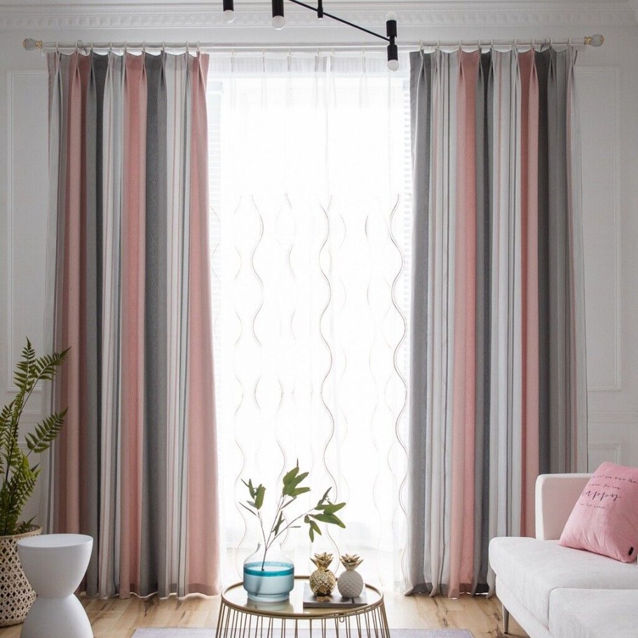 Шторы в полоску для гостиной