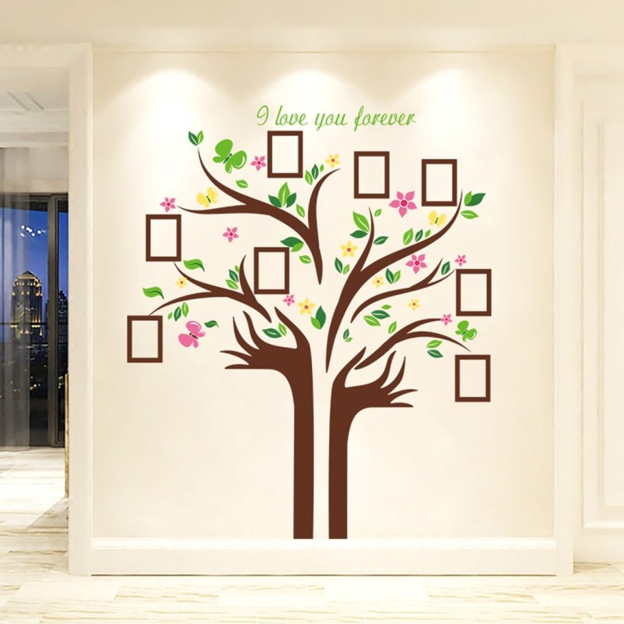 Дерево на стену с фоторамками