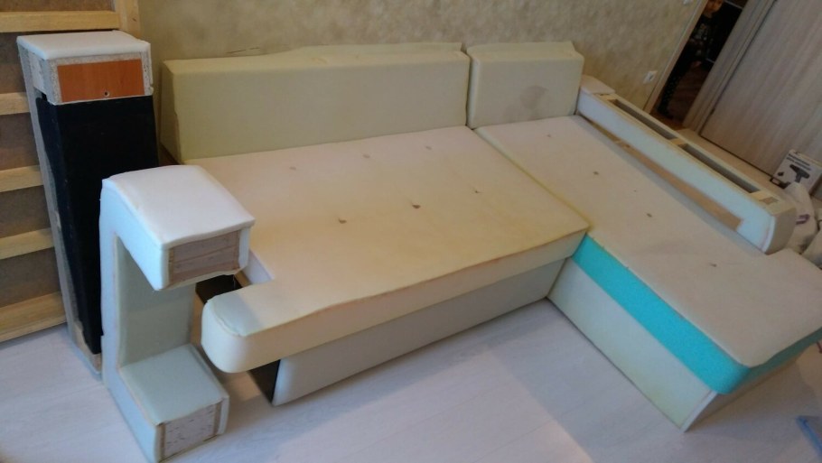 Каркас углового дивана