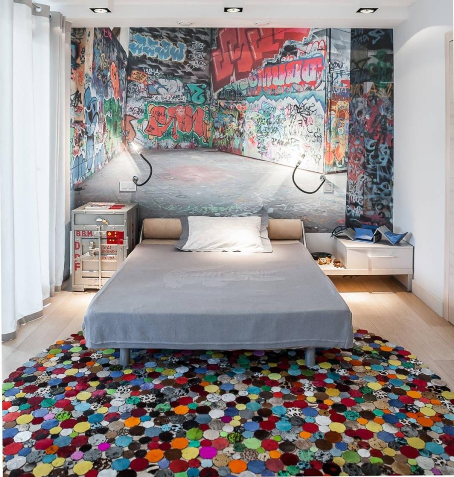 Необычный декор стен