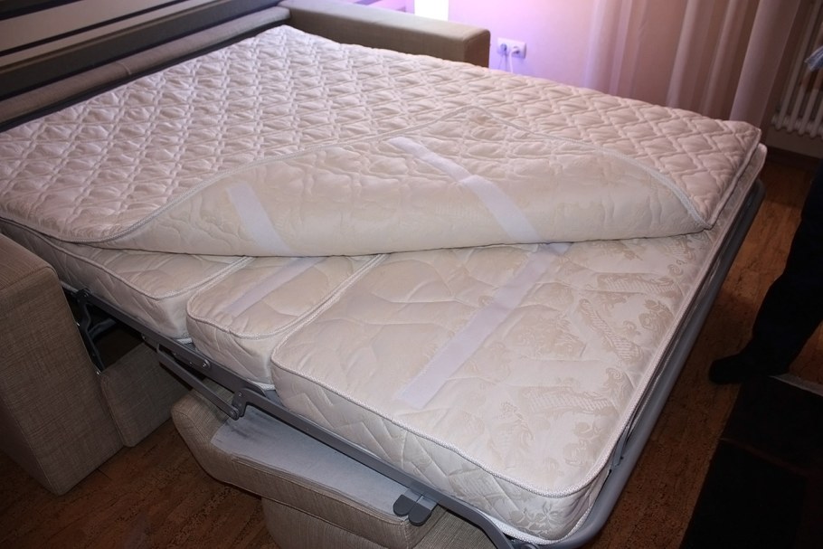 Матрас на диван