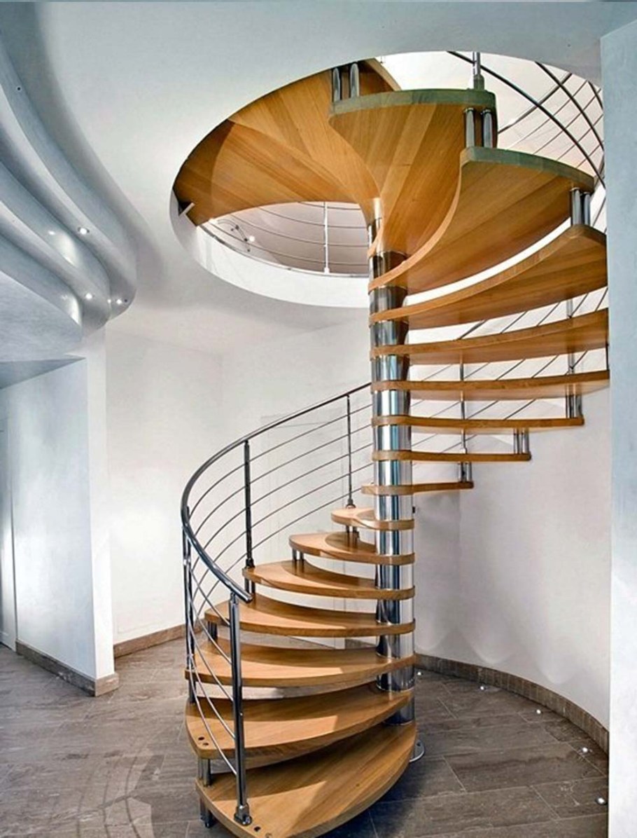 Винтовая деревянная лестница ДЛС-034 С металлом