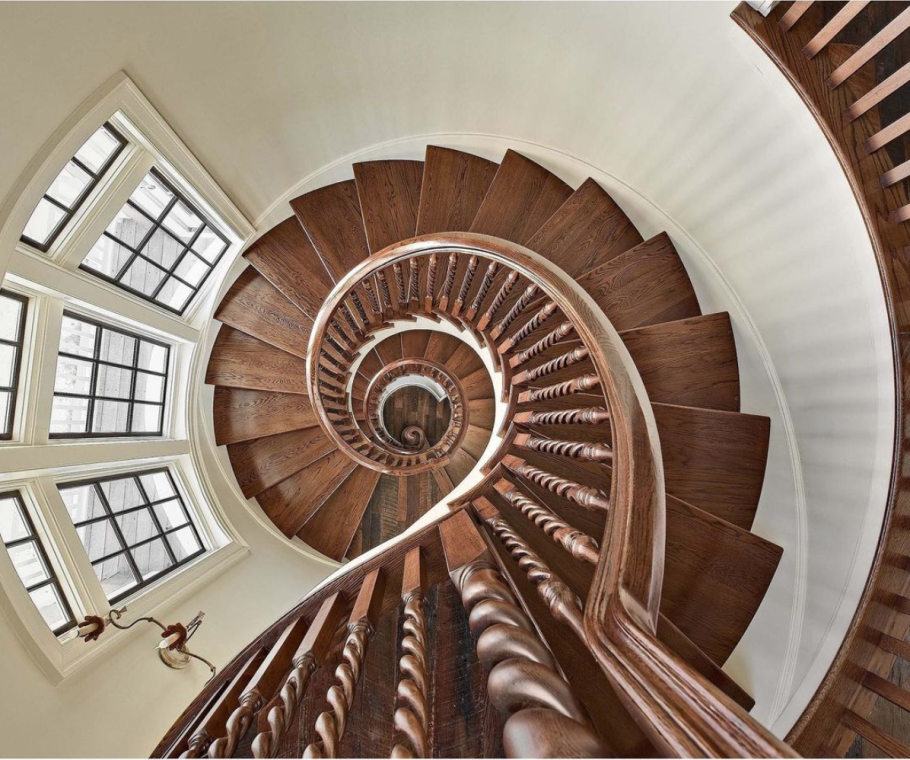 Винтовая лестница Эндрю Макконнелла