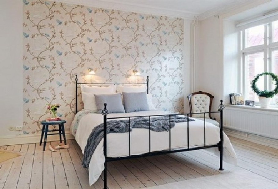 Акцентная стена в спальне