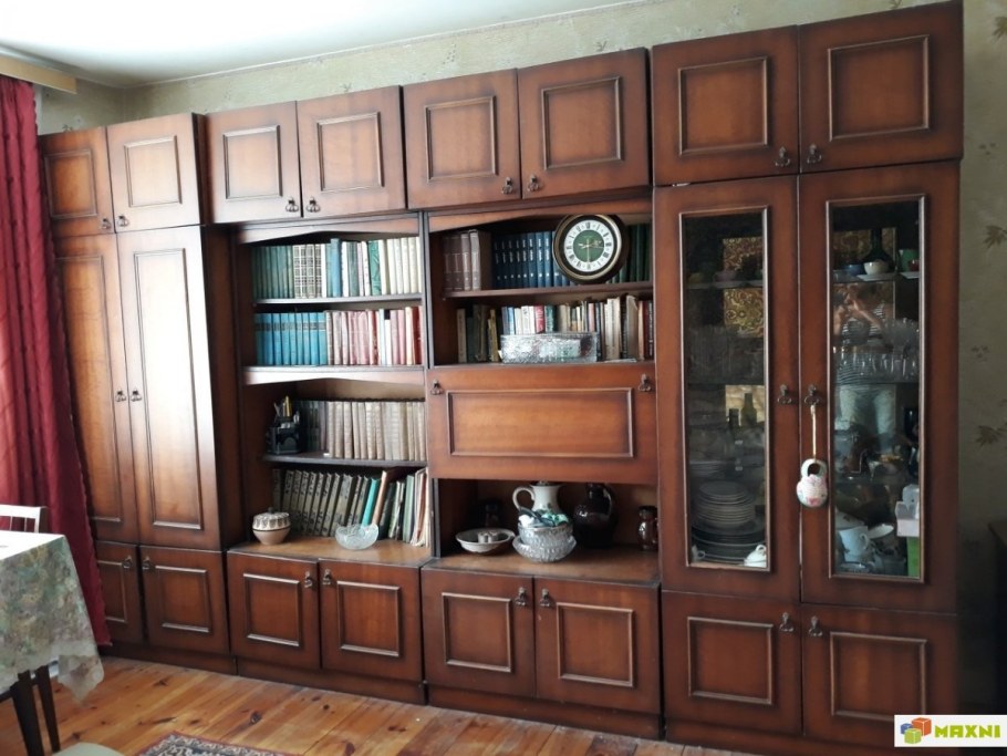 Стенка Мануэла югославская