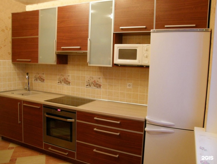 Кухня пластик в алюминиевой рамке