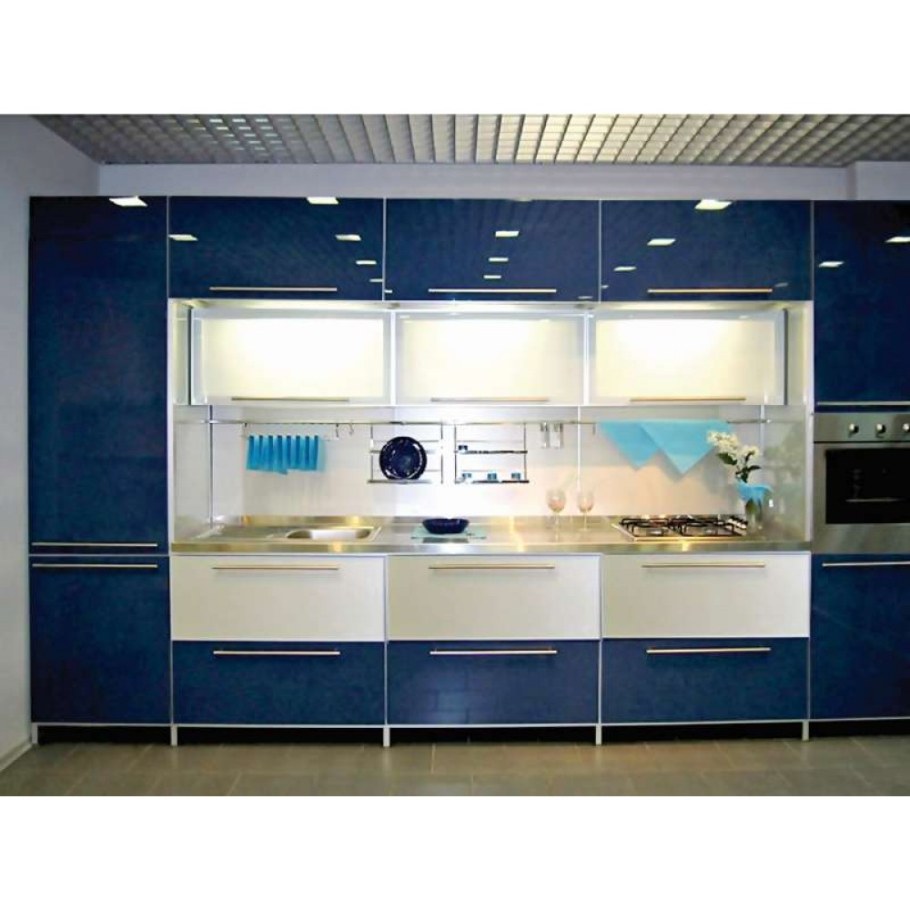 Кухонные фасады в алюминиевой рамке