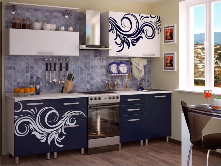 Кухонный гарнитур с узорами