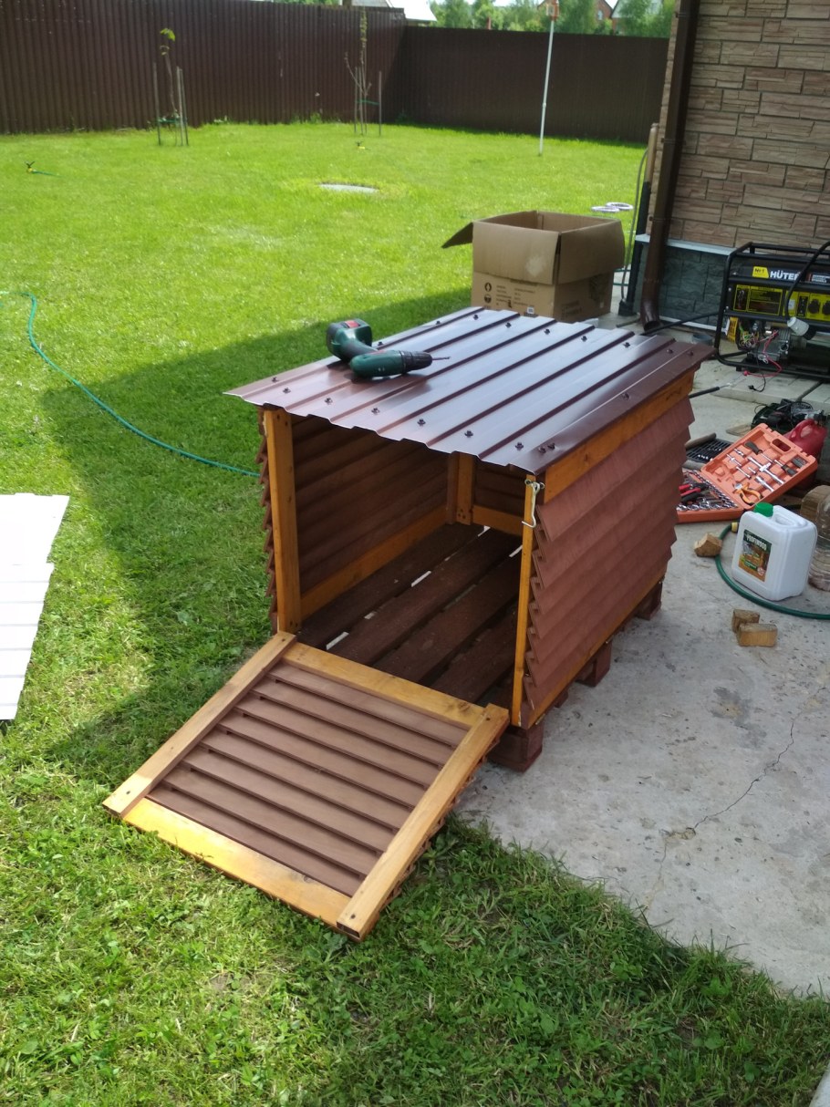 Уличный короб для генератора