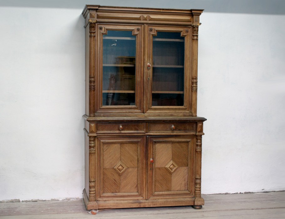 Антикварный буфет буфет Шмидта 1903