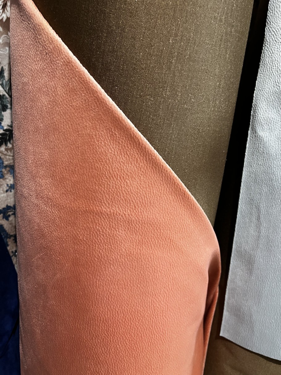 Натуральная кожа aniline