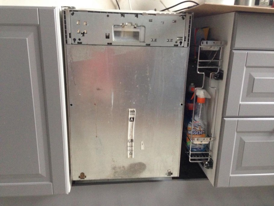 Шкаф для встроенной посудомоечной машины бош