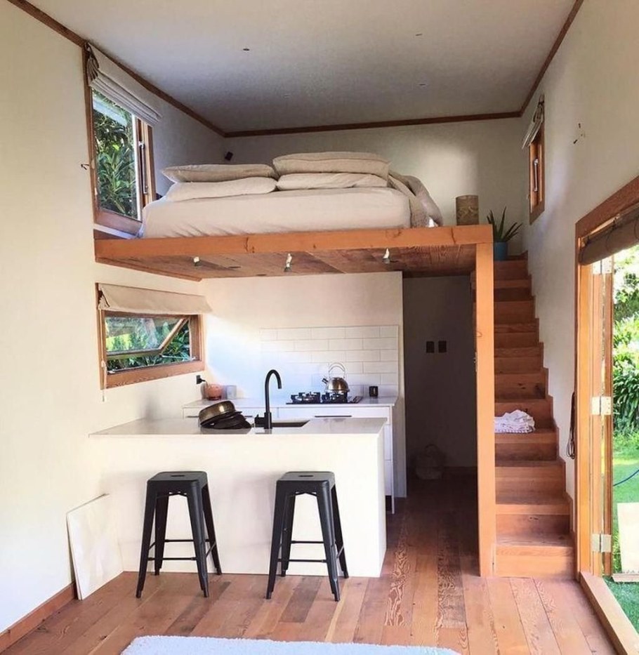 Маленький домик Тини Хаус