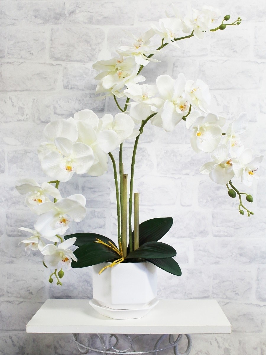 Орхидея искусственная в керамическом горшке