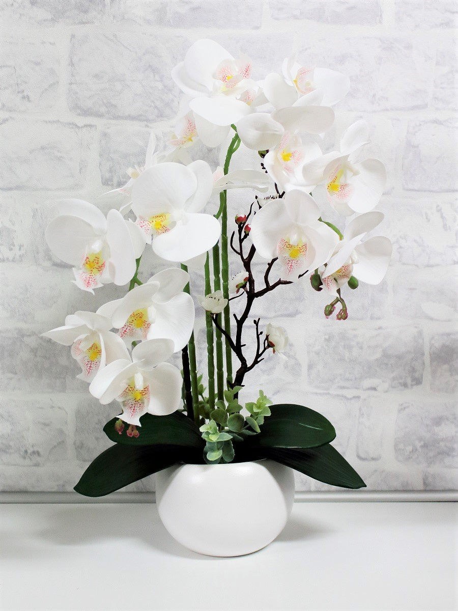 Композиция из искусственных орхидей