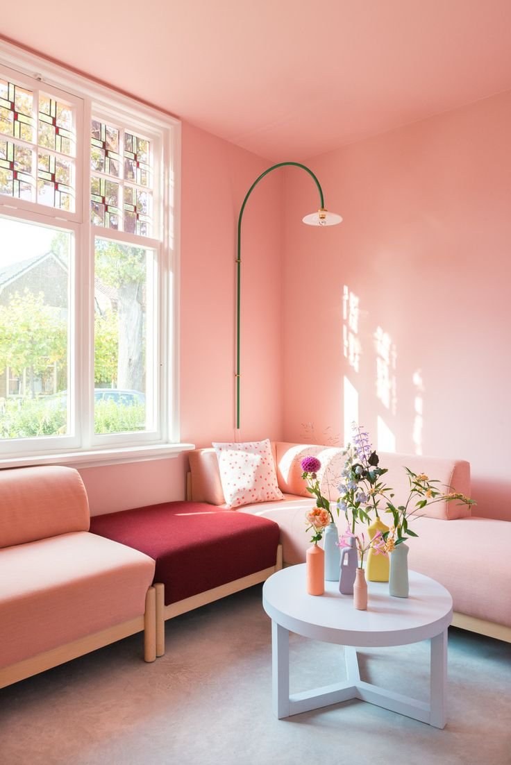 Интерьер в персиковых тонах