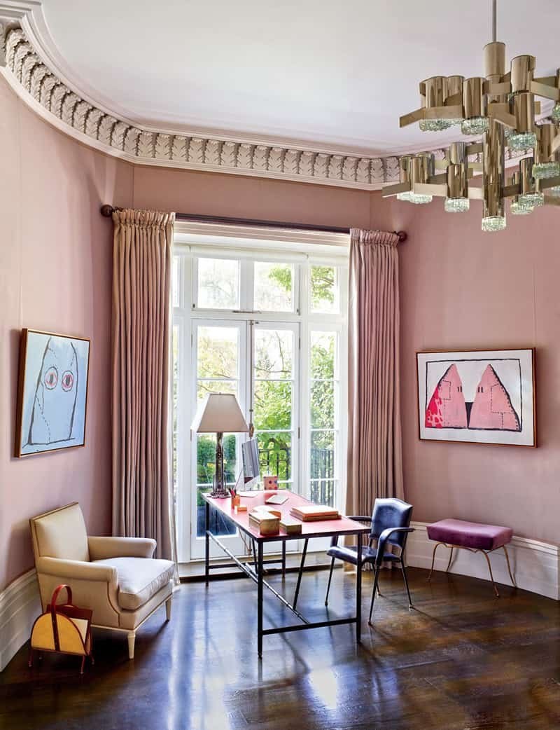 Бледно розовые стены в интерьере