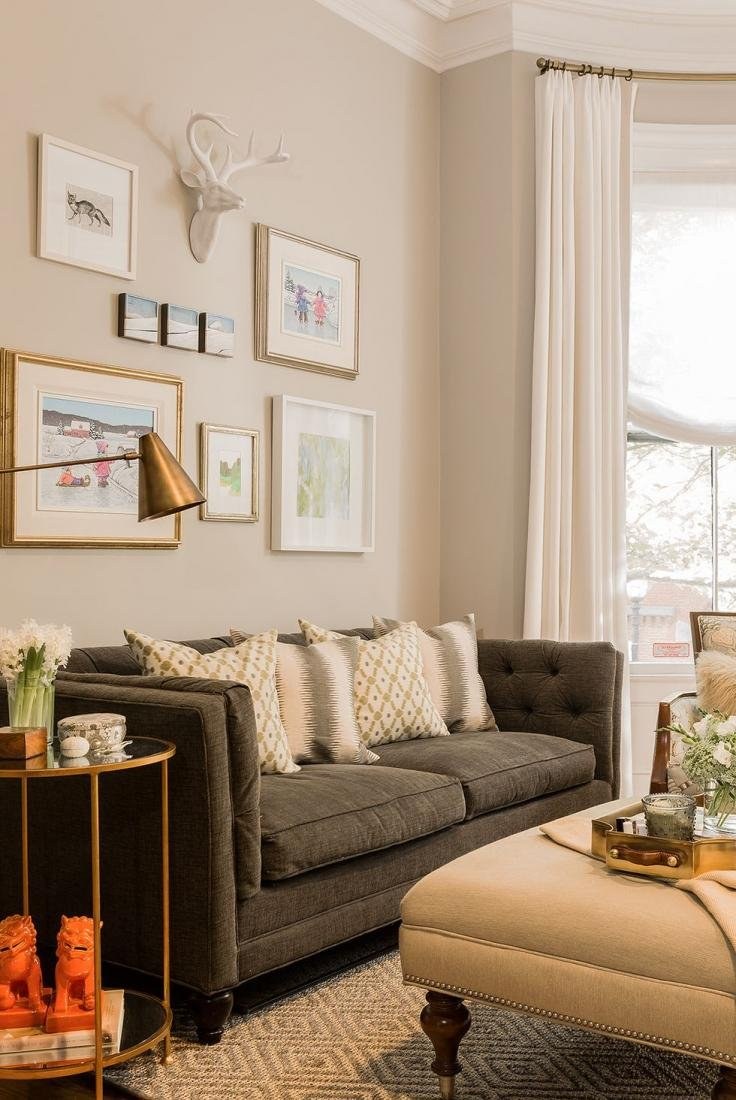 Бежевая стена