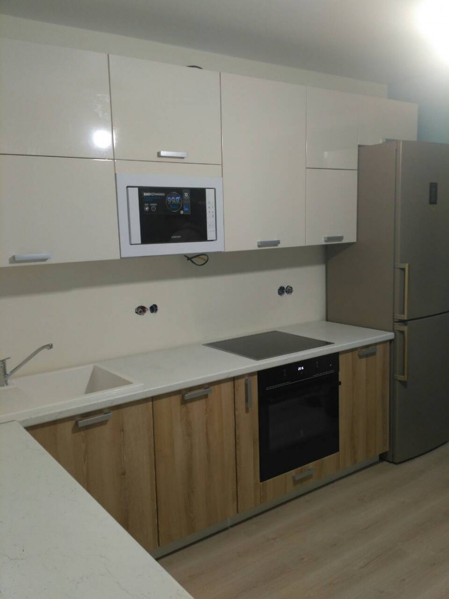 Марквина белый столешница