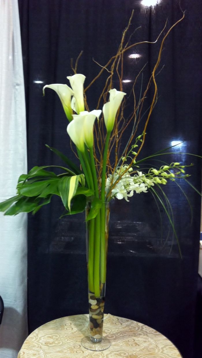 Высокие композиции с каллами