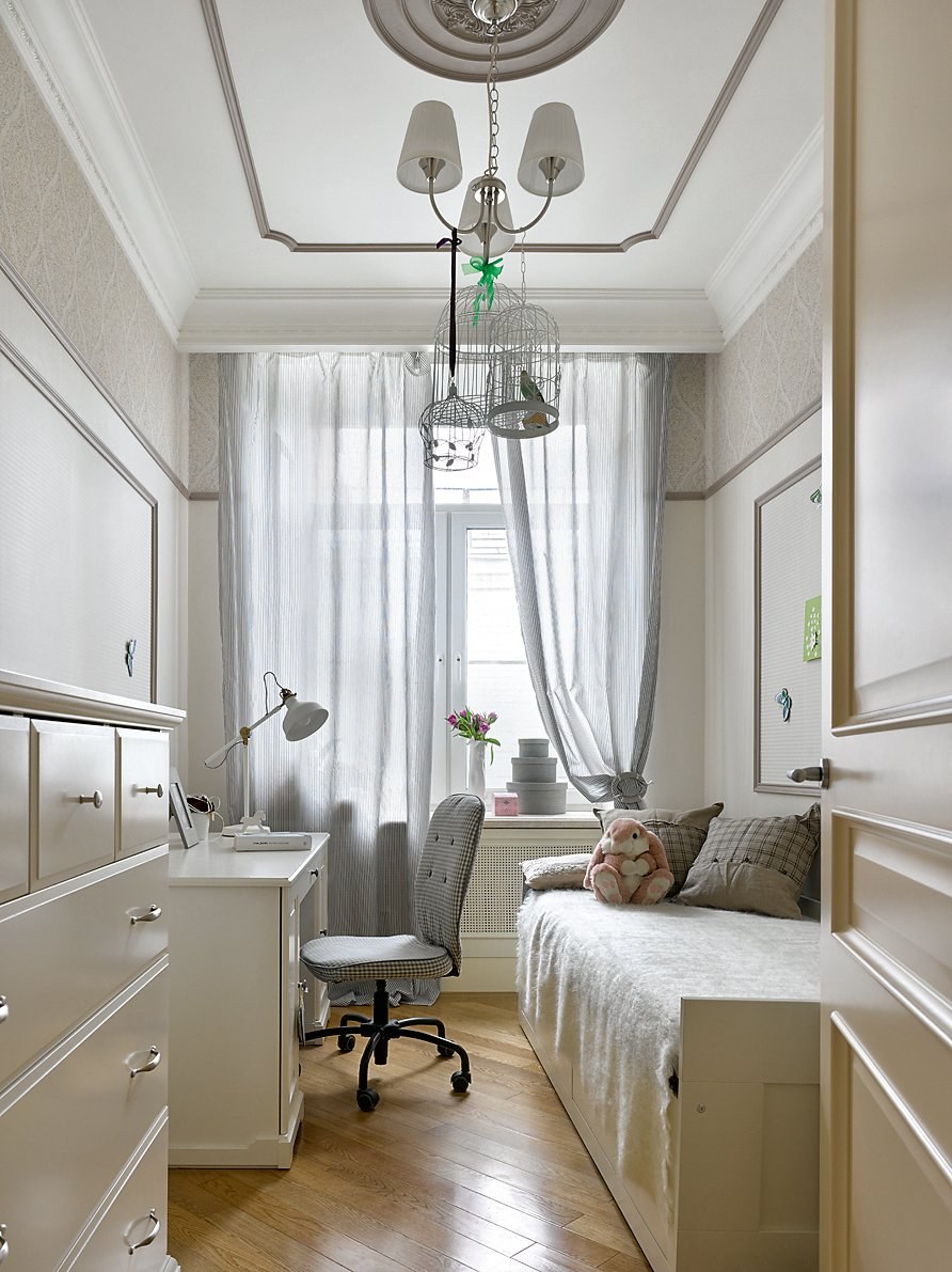 Узкая длинная комната для подростка