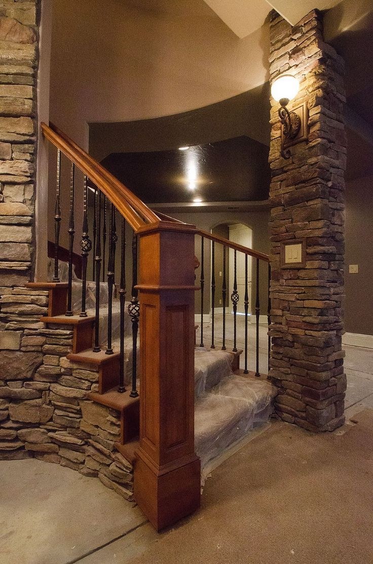 Лестница из камня