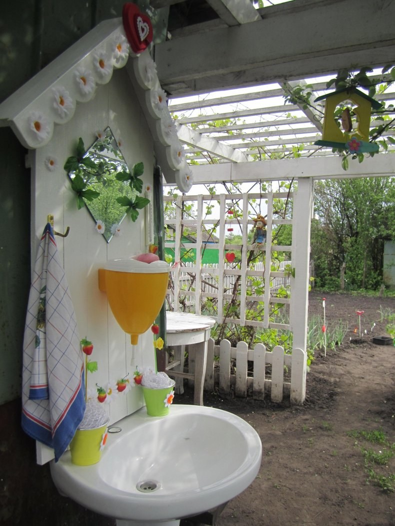 Летний умывальник для дачи