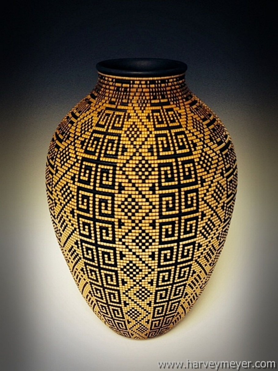 Африканская ваза