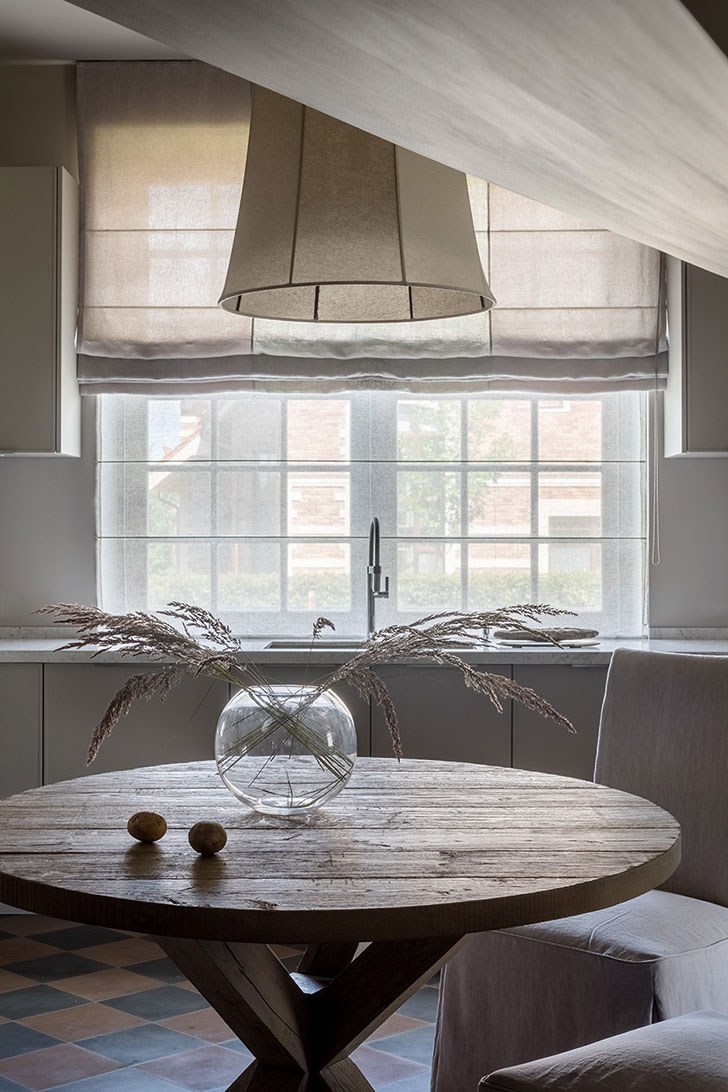 Дом интерьер в бельгийском стиле в Подмосковье