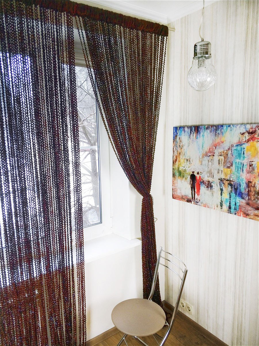 Кисея шторы нити блистер 9+111 (черные нити +белый Жемчужины )