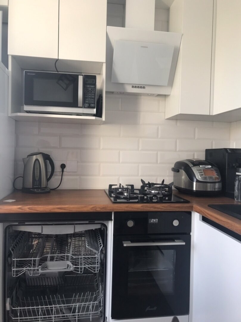 Интерьеры кухонь в хрущевках с посудомойкой