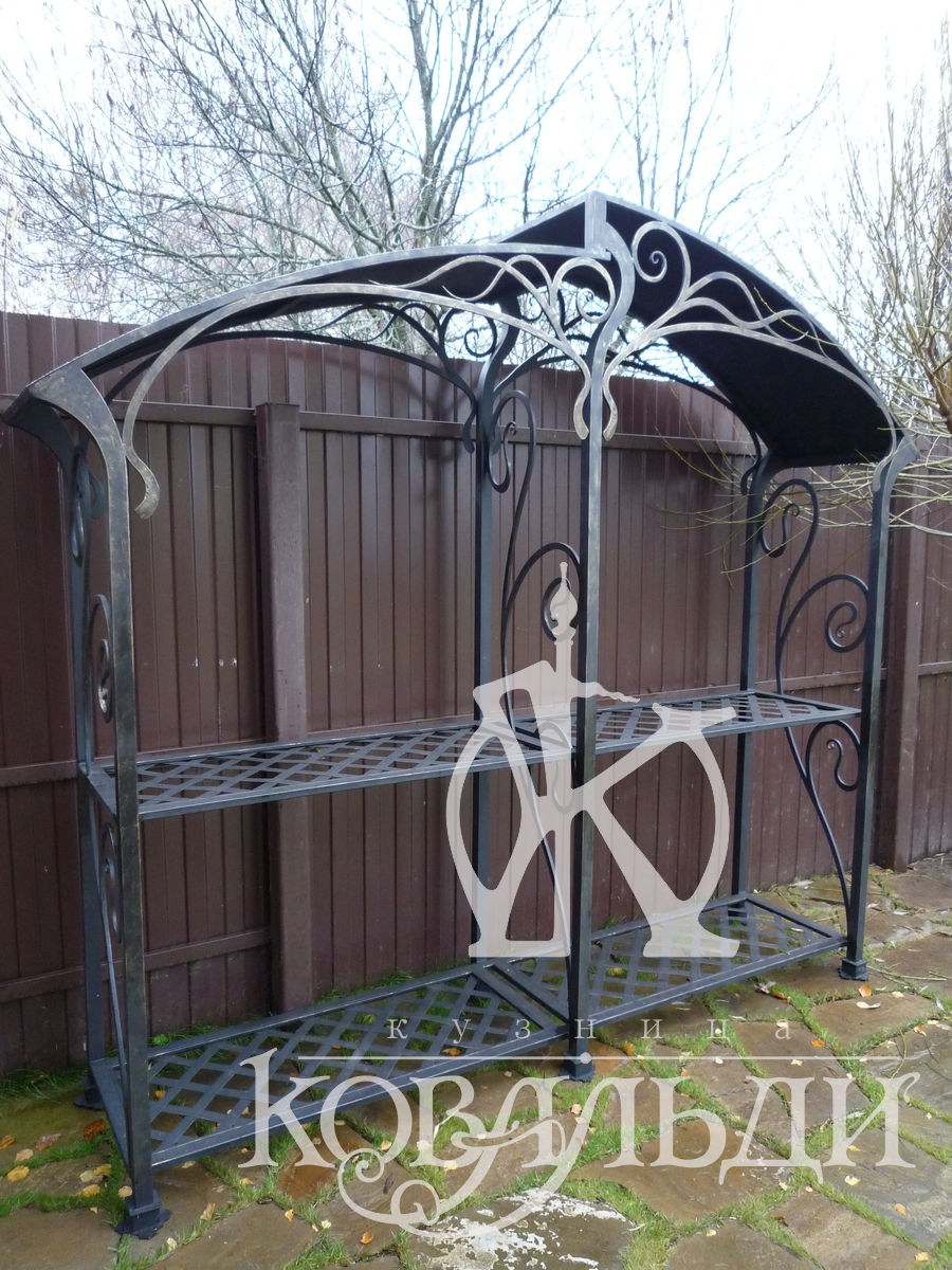 Дровница из металла для дачи