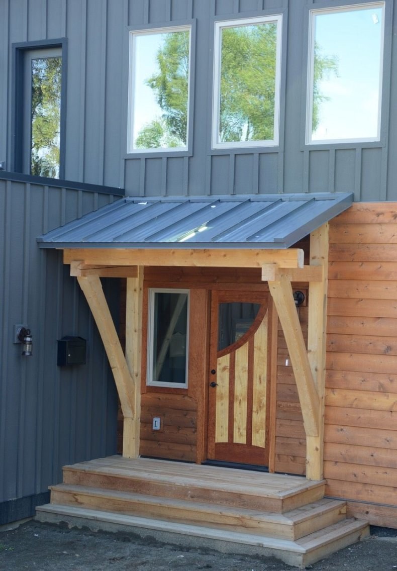 Крыльцо к дачному дому