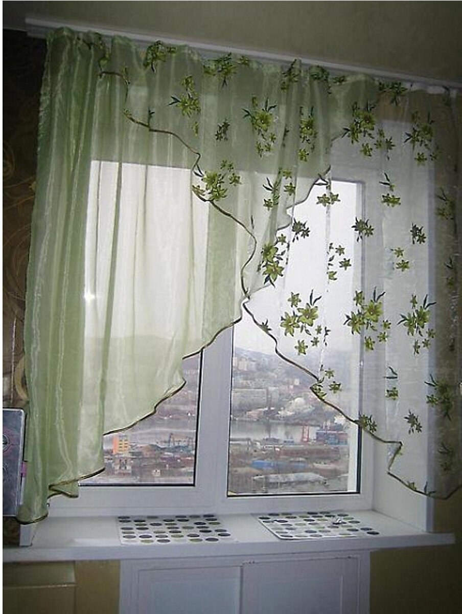 Шторы на кухню