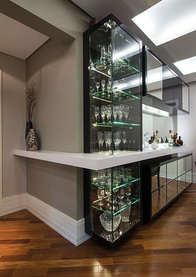 Стеклянная барная стойка