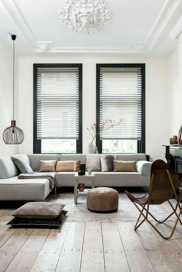 Окна серого цвета в интерьере