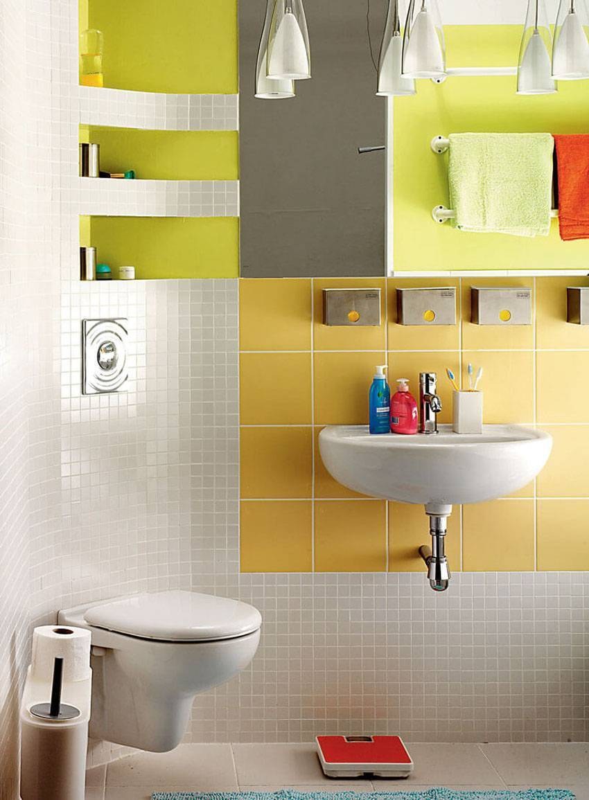 Яркий интерьер ванной комнаты