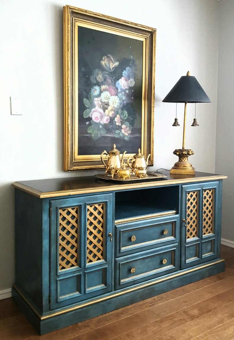 Старая мебель