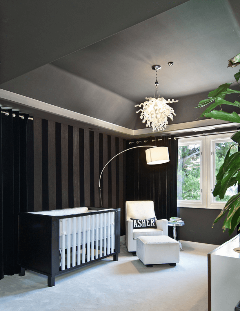 Серый потолок