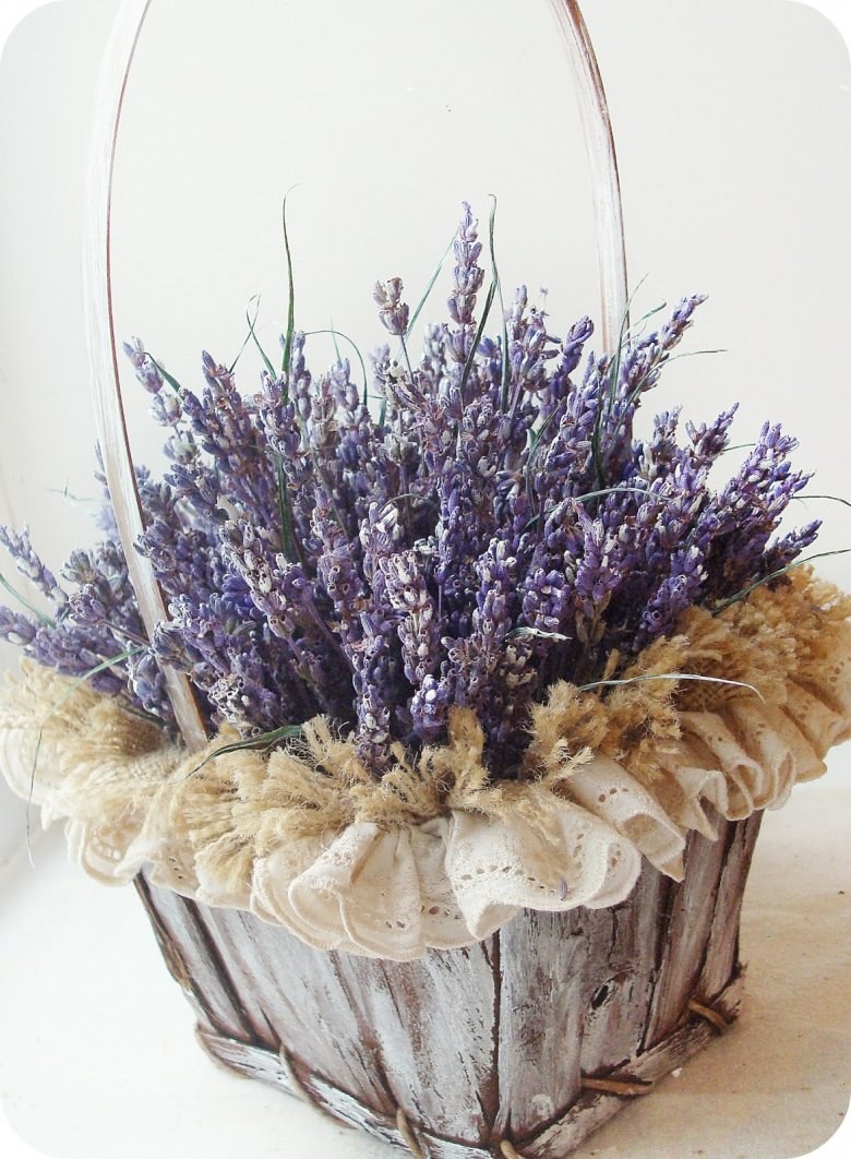 Композиции из сухоцветов