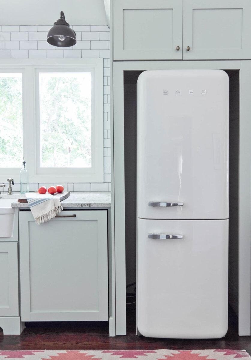 Смег холодильник ретро в интерьере