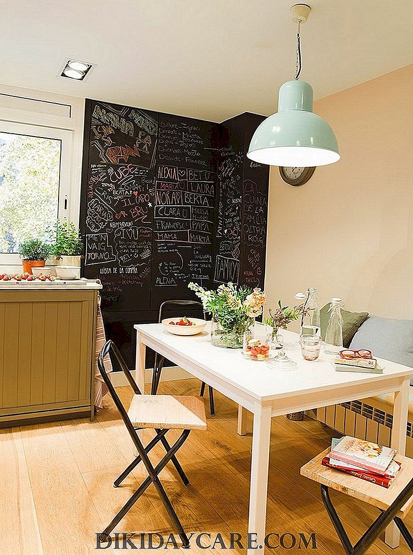 Декор на кухне на стене около обеденного стола